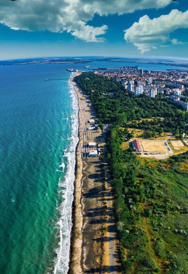 Елегантен Двустаен Апартамент Four Seasons Burgas Exterior foto